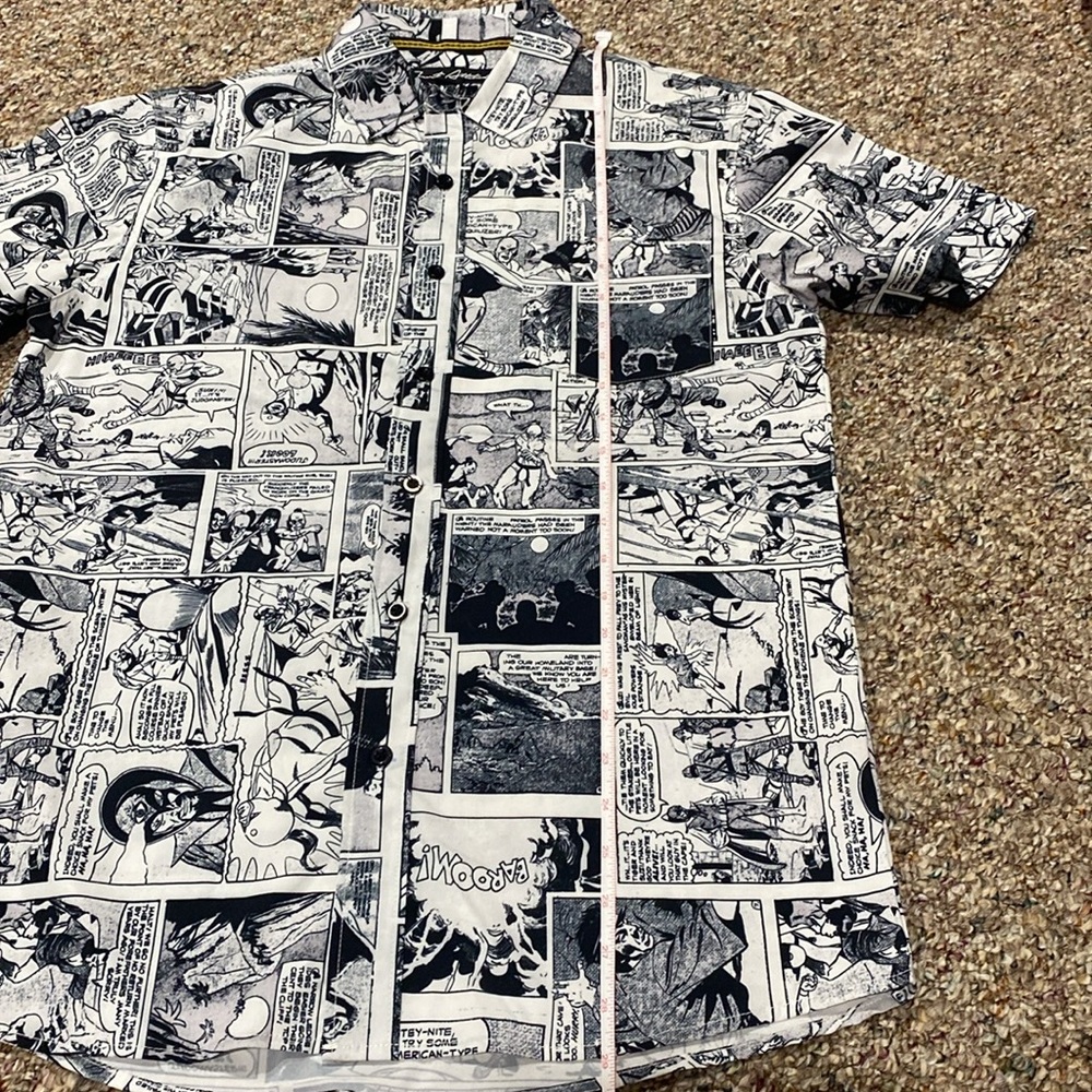 Comic Print Casual Button Down Shirt - Picture 4 of 5